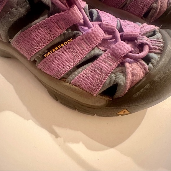 Keen Newport H2 Sandals Lavender Size 10 Waterproof Hiking Shoe - Picture 8 of 11